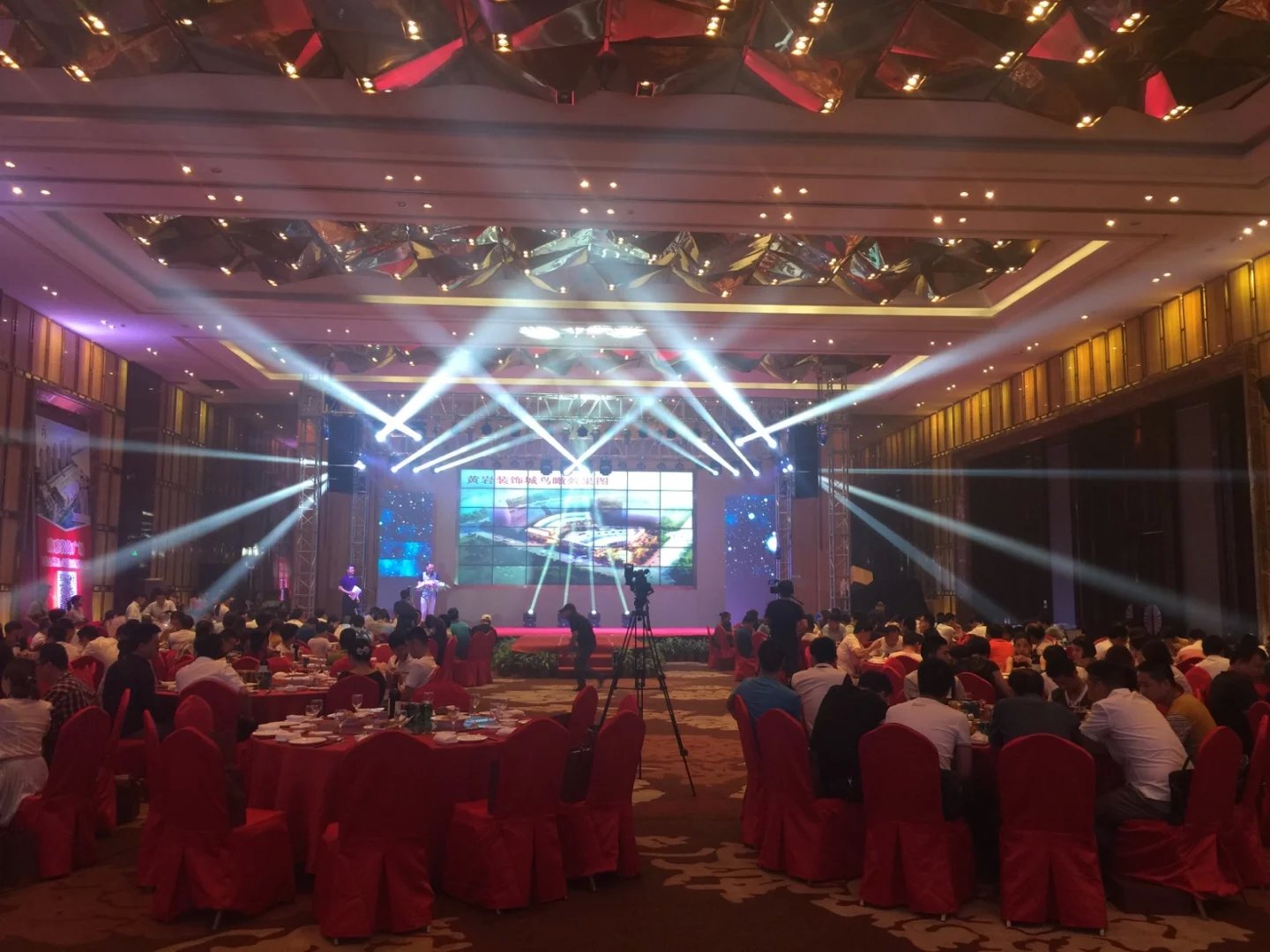 台州市装饰行业年度颁奖晚会活动策划执行台州开业庆典，演出策划，活动策划，新品发布，开工仪式，奠基仪式策划，礼仪模特，舞蹈杂技，年会策划，晚会策划