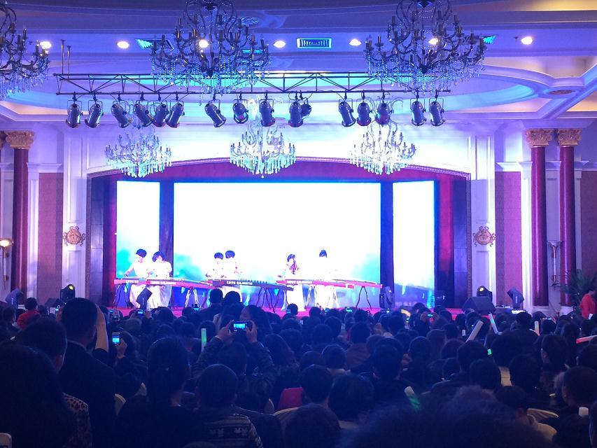台州开业庆典策划,企业演出策划,活动策划,新品发布,开工奠基仪式,礼仪模特,舞台灯光音响LED显示屏出租,舞蹈杂技,年会策划,晚会策划,周年庆,酒会策划,歌手乐队