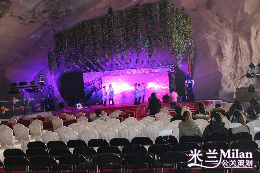 台州开业庆典策划,企业演出策划,活动策划,新品发布,开工奠基仪式,礼仪模特,舞台灯光音响LED显示屏出租,舞蹈杂技,年会策划,晚会策划,周年庆,酒会策划,歌手乐队