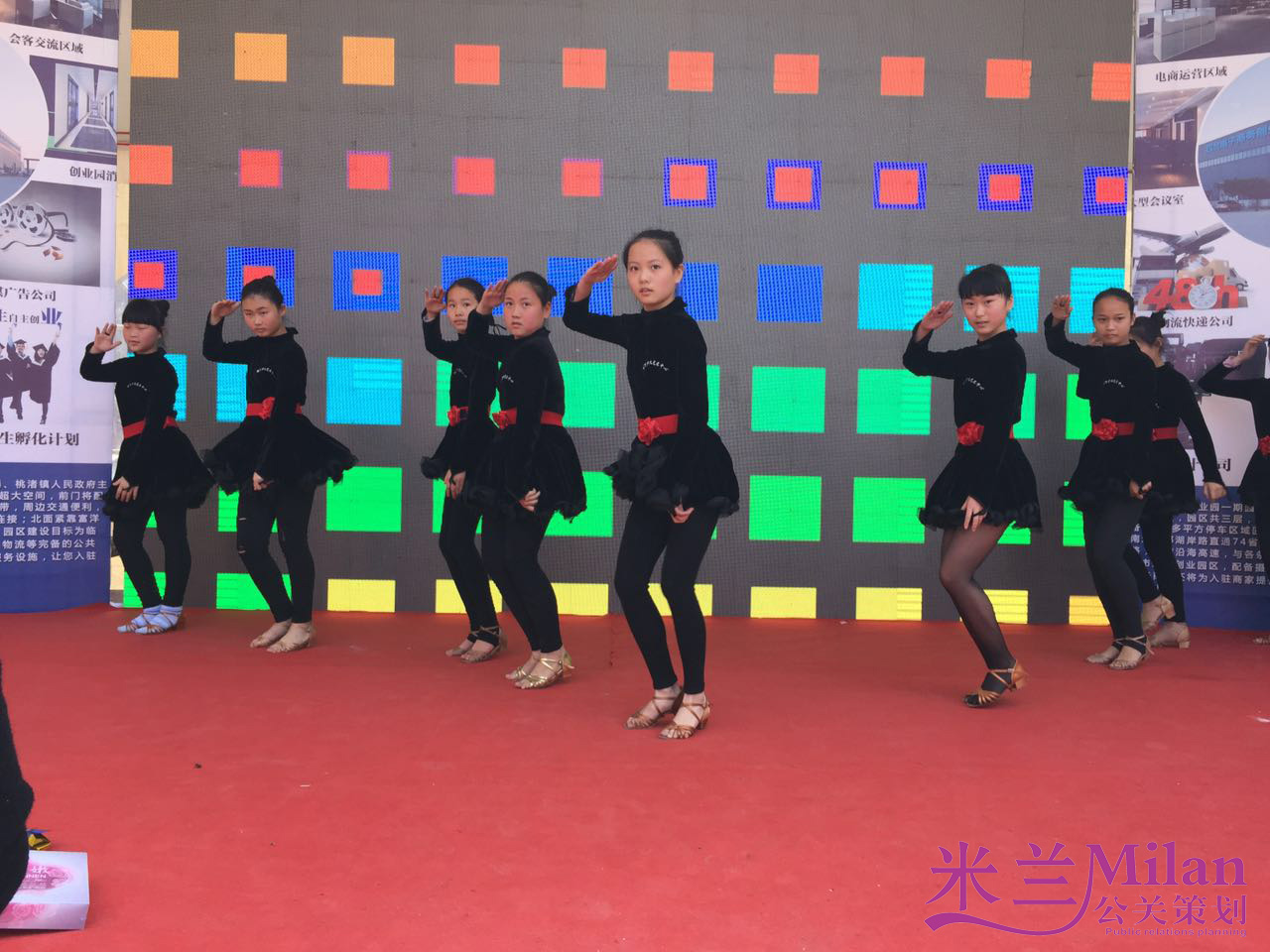 台州开业庆典策划,企业演出策划,活动策划,新品发布,开工奠基仪式,礼仪模特,舞台灯光音响LED显示屏出租,舞蹈杂技,年会策划,晚会策划,周年庆,酒会策划,歌手乐队